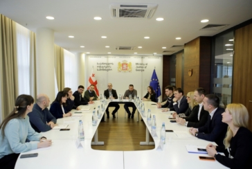 მიგრაციის საკითხთა სამთავრობო კომისიამ სერბეთის დელეგაციას მიგრაციის მართვასთან დაკავშირებით  გამოცდილება გაუზიარა